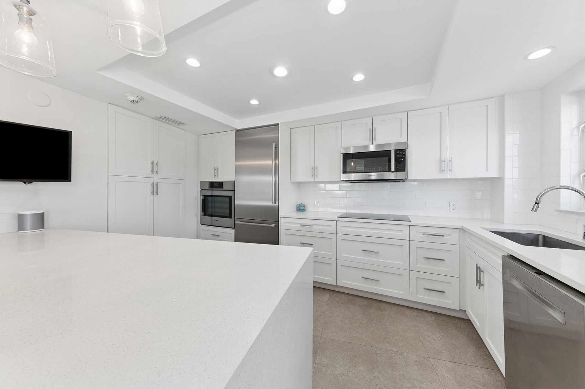 555 SE 6th Avenue, Unit 1f, Delray Beach, FL 33483 Photo