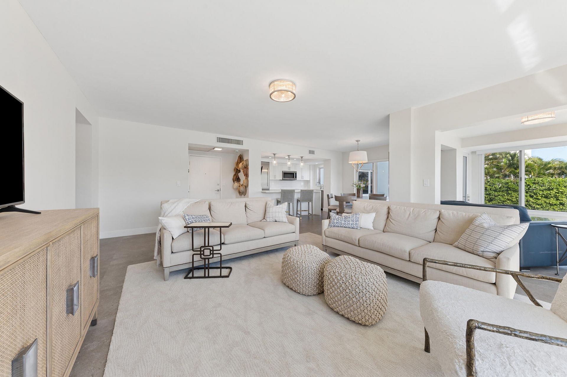 555 SE 6th Avenue, Unit 1f, Delray Beach, FL 33483 Photo