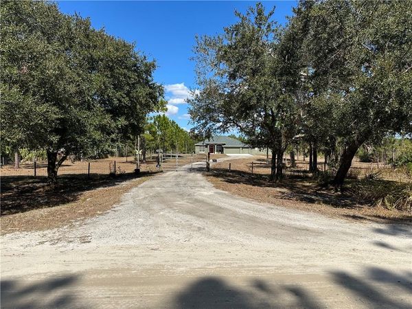 14650 87th Street, Fellsmere, FL 32948