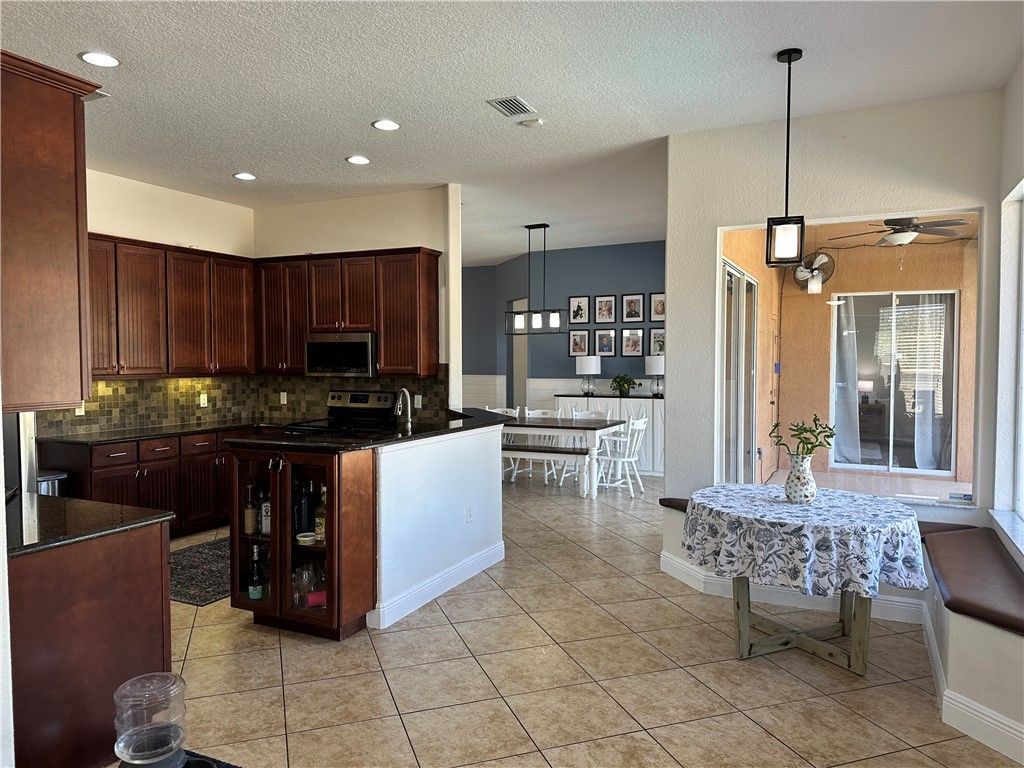 14650 87th Street, Fellsmere, FL 32948 Photo