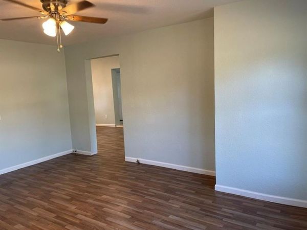 301 E 10th Street, Coleman, TX 76834