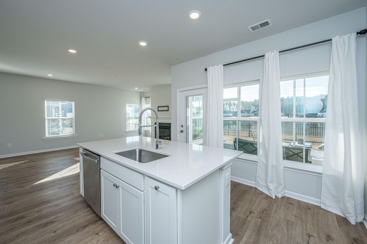 1209 Black Skimmer Street Photo 15