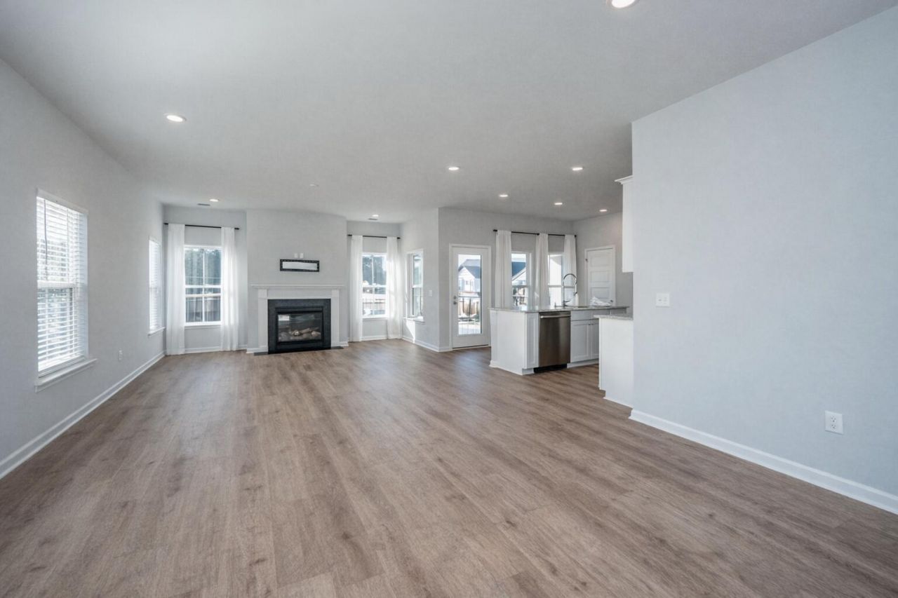 1209 Black Skimmer Street Photo 6