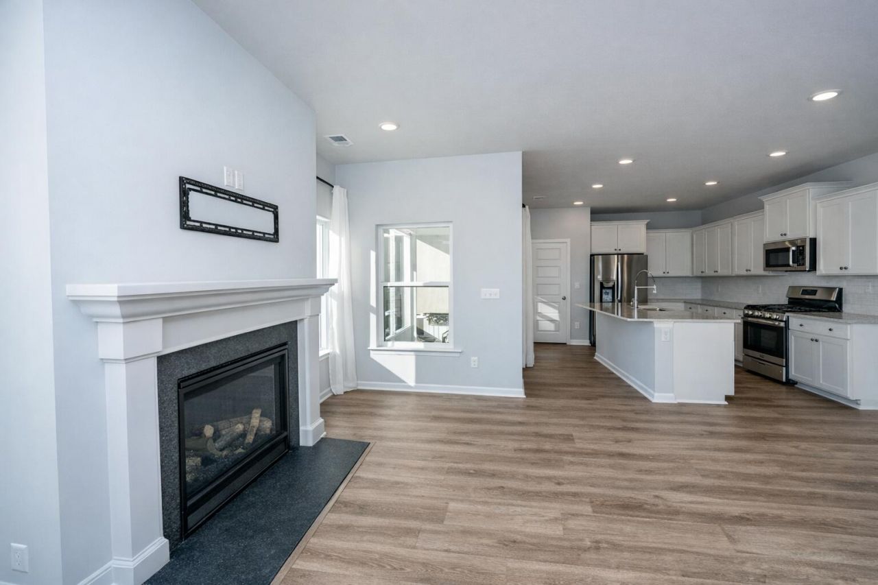 1209 Black Skimmer Street Photo 8