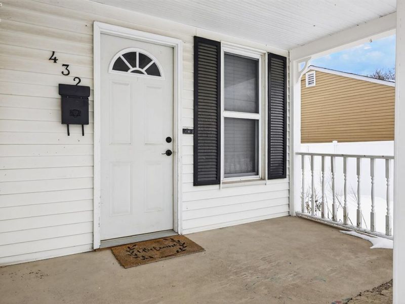 432 High Street, Bellevue, OH 44811 Photo 4