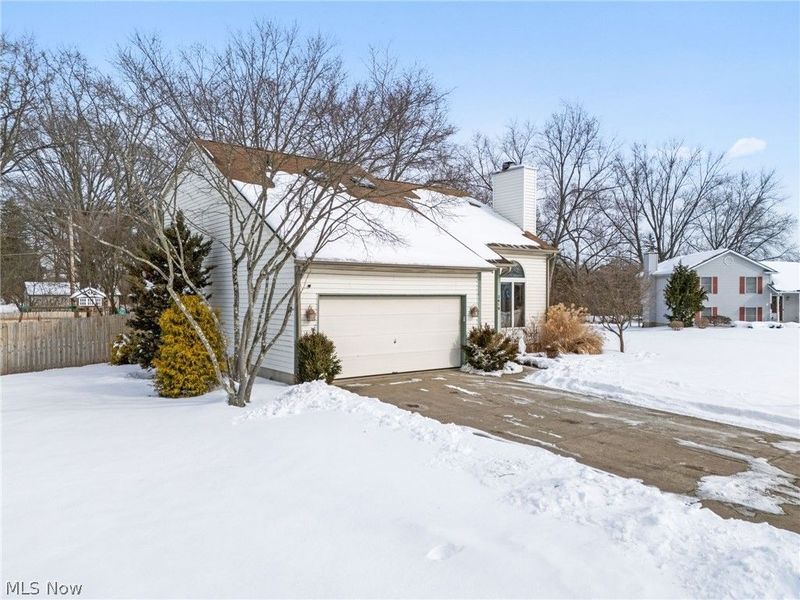 3619 Bunker Hill Street NW, Massillon, OH 44646 Photo 2