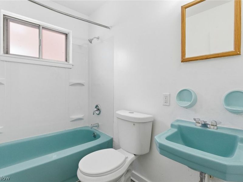 12309 Watterson Avenue, Cleveland, OH 44105 Photo 23