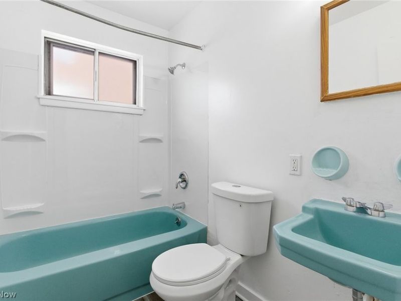 12309 Watterson Avenue, Cleveland, OH 44105 Photo 24