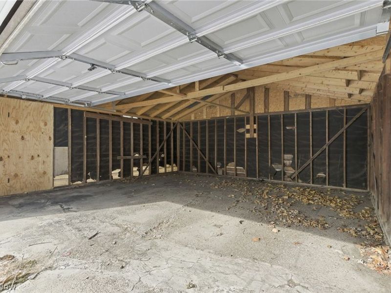 12309 Watterson Avenue, Cleveland, OH 44105 Photo 37