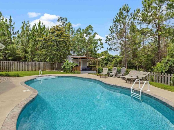 8841 Marsh Elder Dr, Pensacola, FL 32526