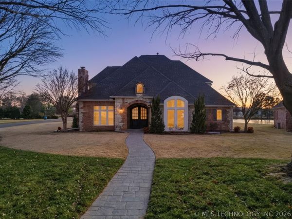 11938 S Canton Avenue, Tulsa, OK 74137