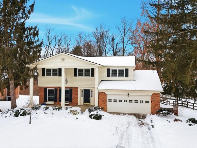 8363 Shadowpoint Court, Montgomery, OH 45242 Photo 5