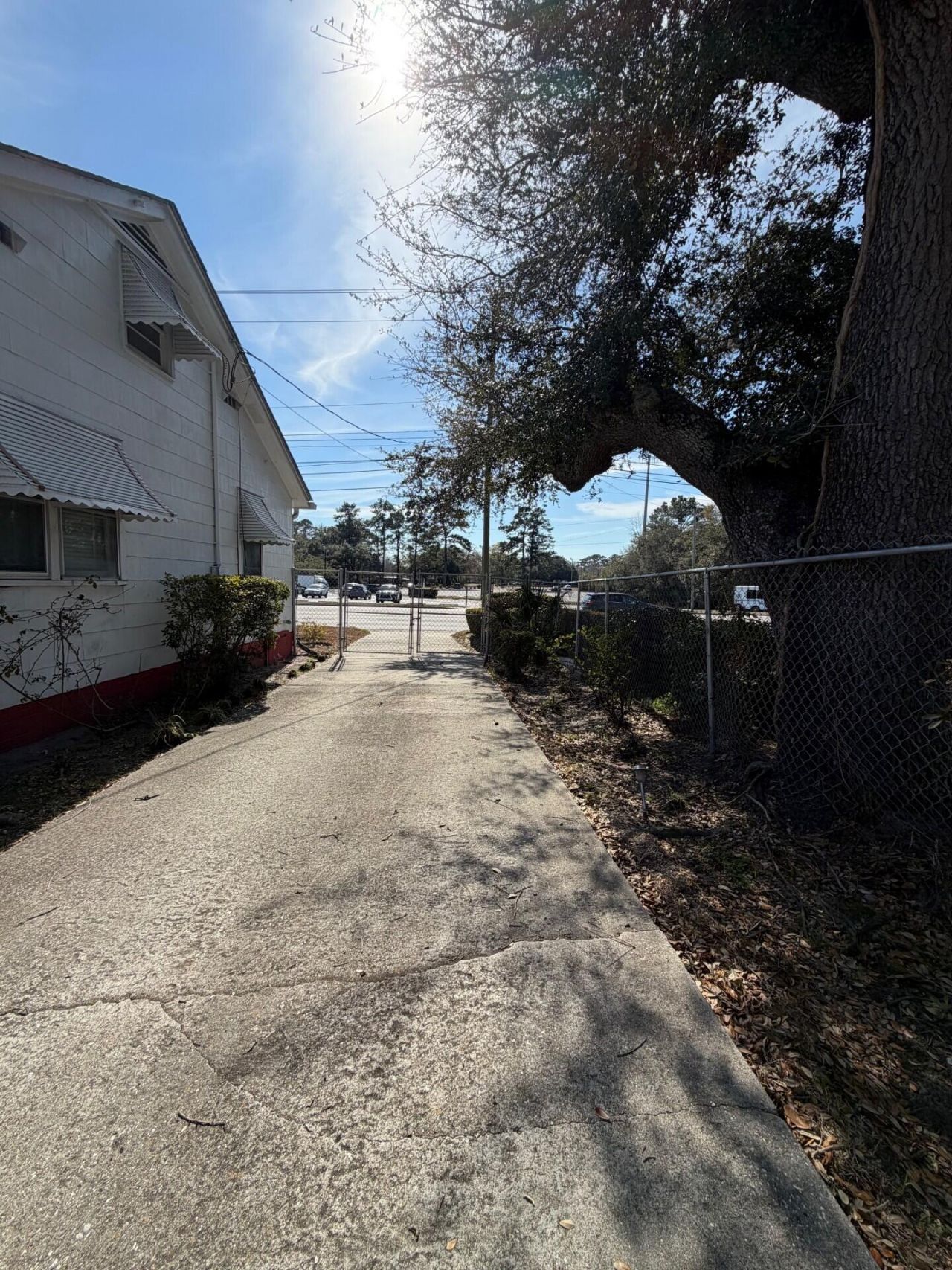 1006 Savannah Highway  Photo 6