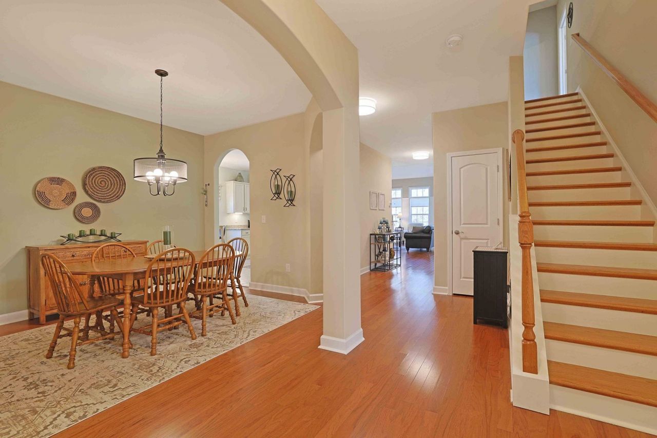 4543 Marshwood Dr. Photo 10