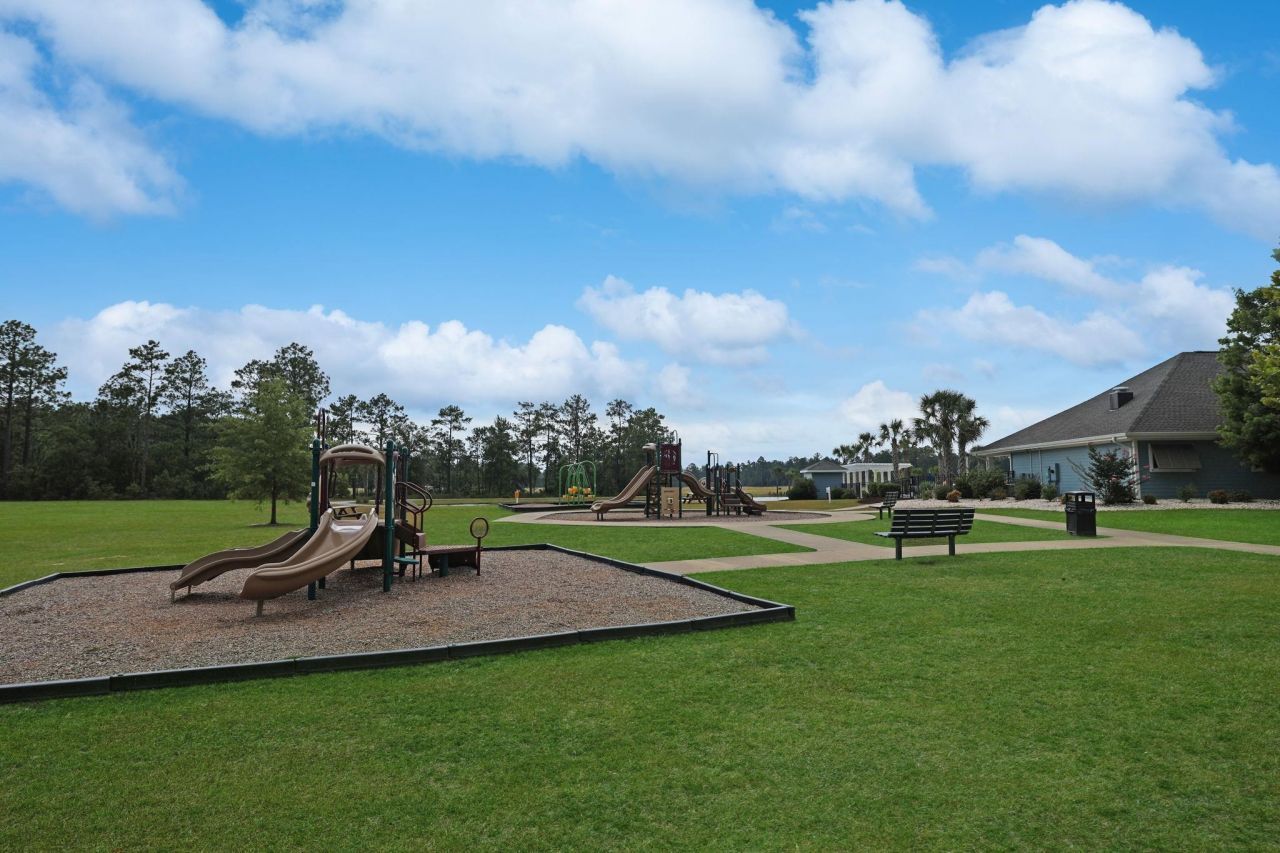 4543 Marshwood Dr. Photo 41