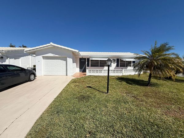 1825 SW 17th Street, Boynton Beach, FL 33426