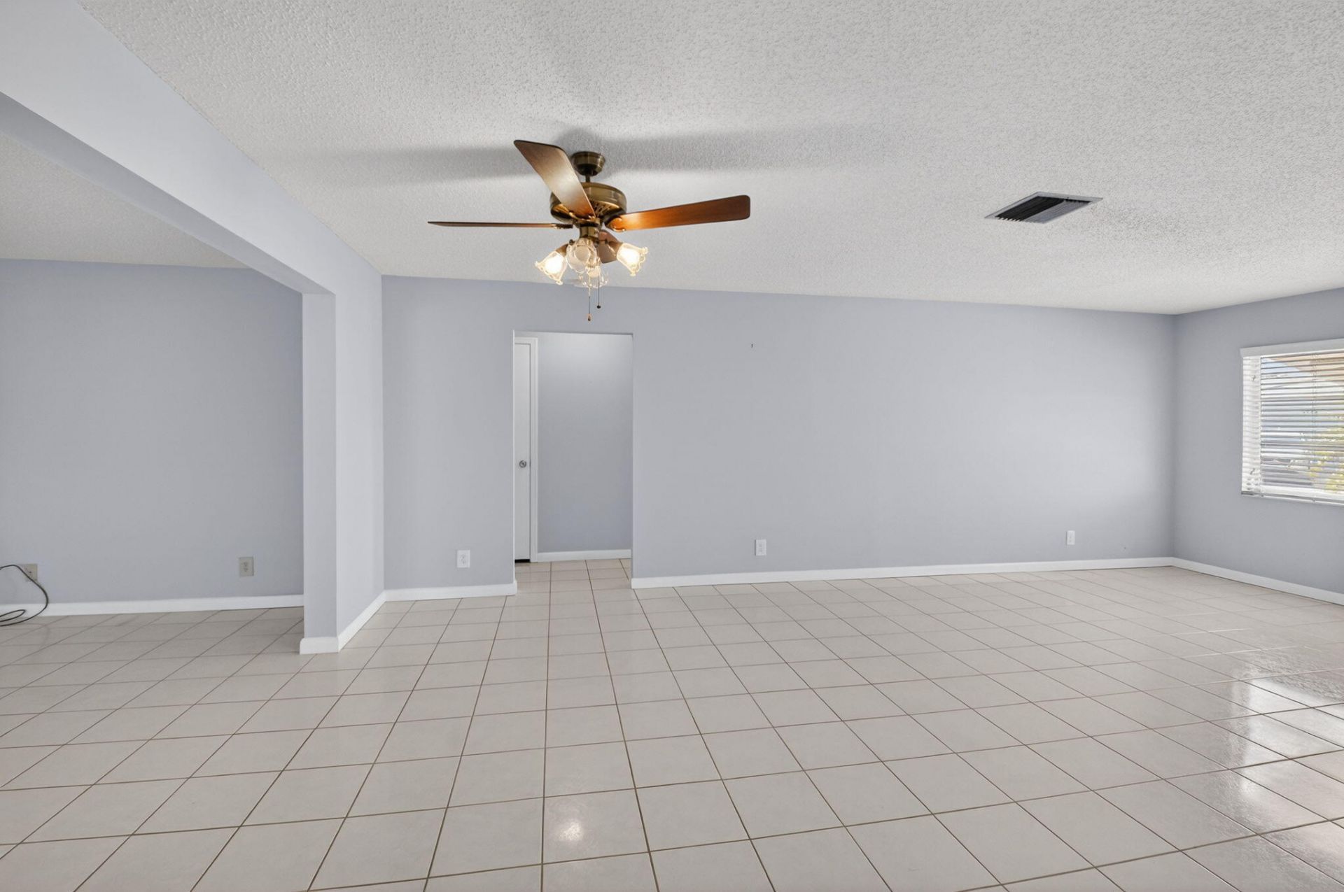 1825 SW 17th Street, Boynton Beach, FL 33426 Photo