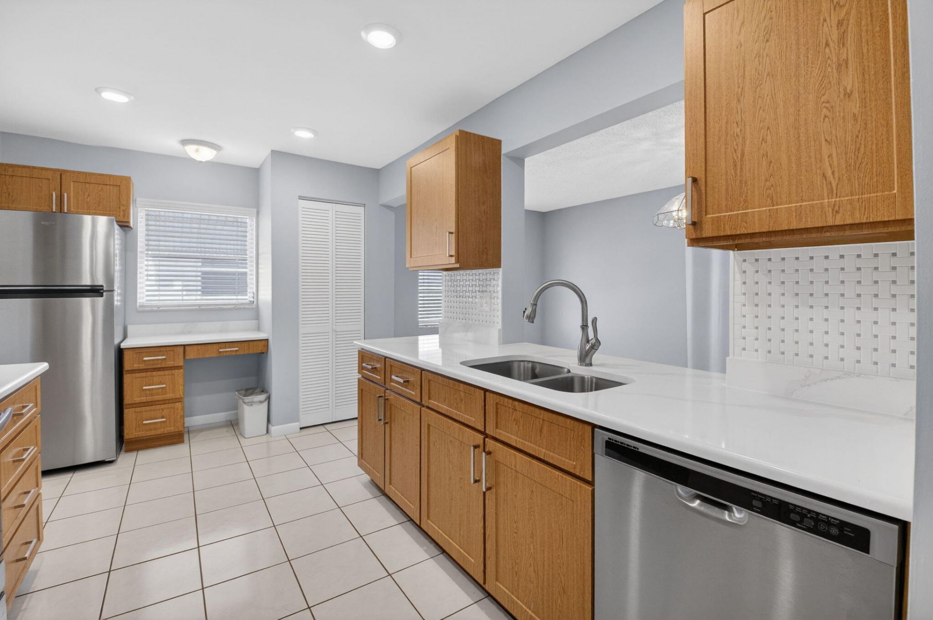 1825 SW 17th Street, Boynton Beach, FL 33426 Photo