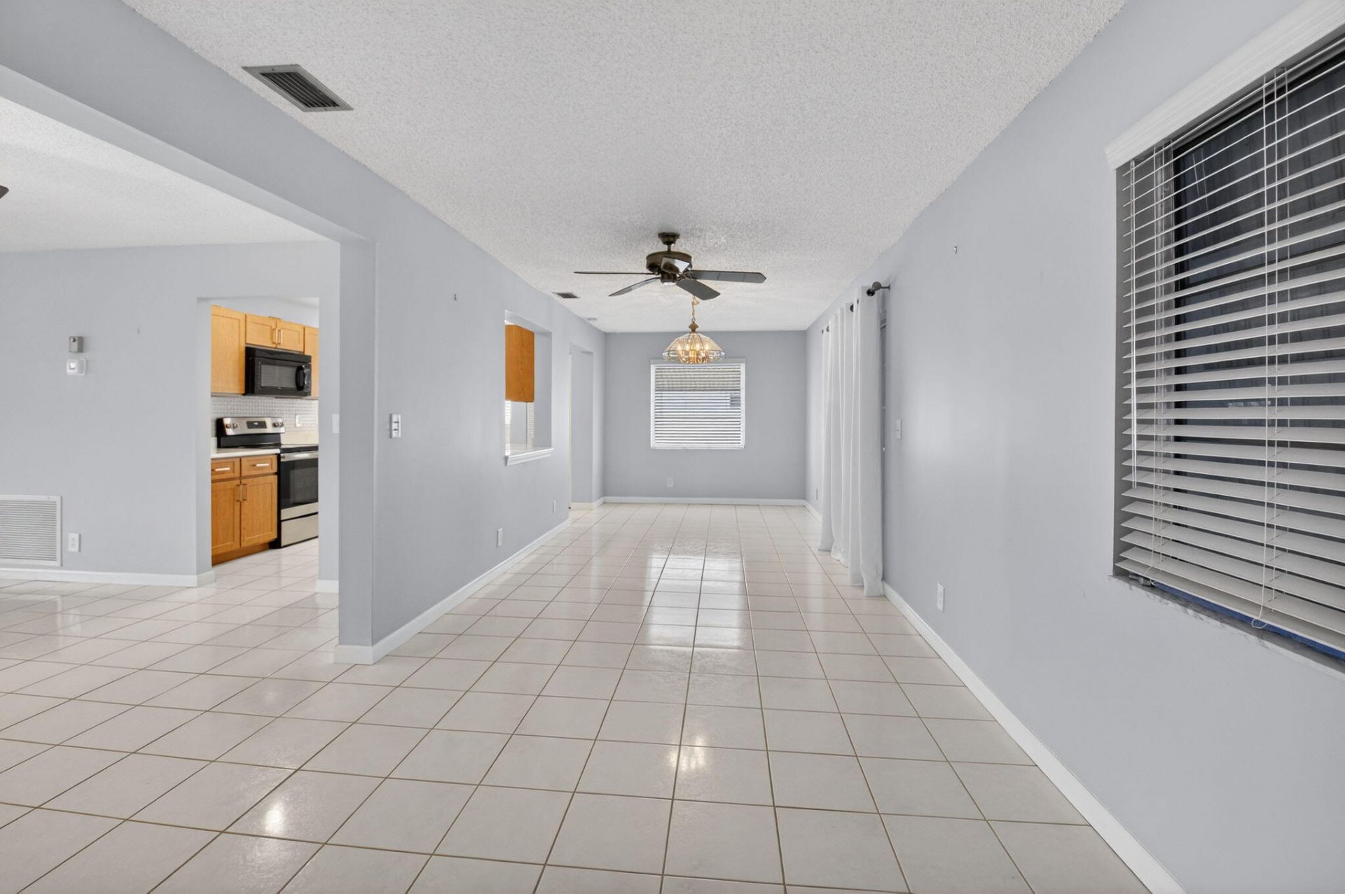 1825 SW 17th Street, Boynton Beach, FL 33426 Photo