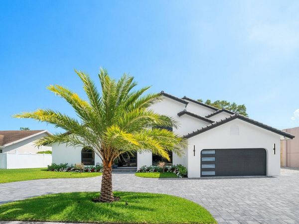1598 SW 17th Street, Boca Raton, FL 33486