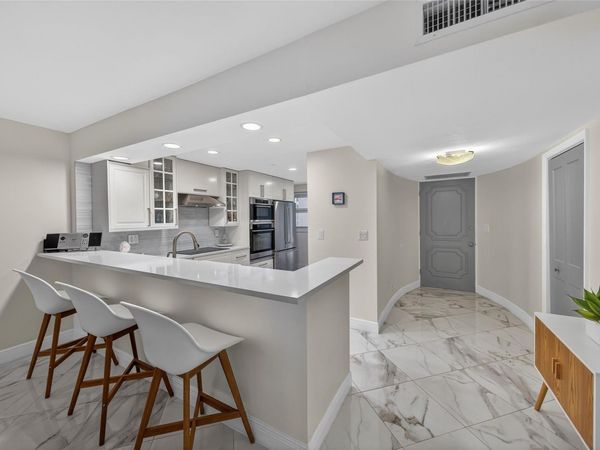 4100 Galt Ocean Drive, Unit 606, Fort Lauderdale, FL 33308