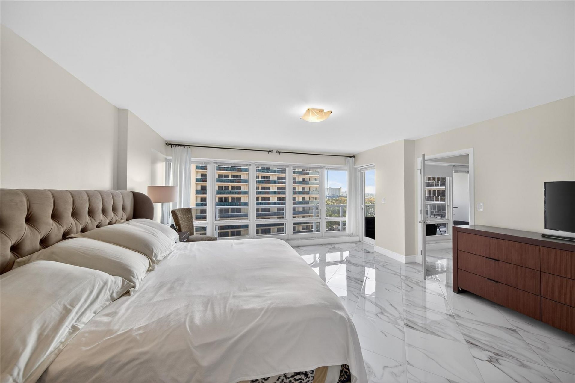 4100 Galt Ocean Drive, Unit 606, Fort Lauderdale, FL 33308 Photo