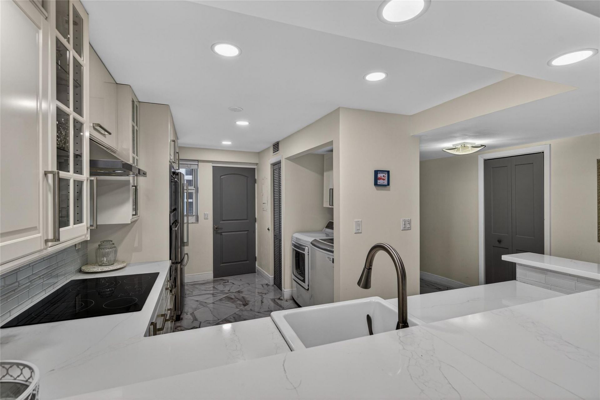 4100 Galt Ocean Drive, Unit 606, Fort Lauderdale, FL 33308 Photo