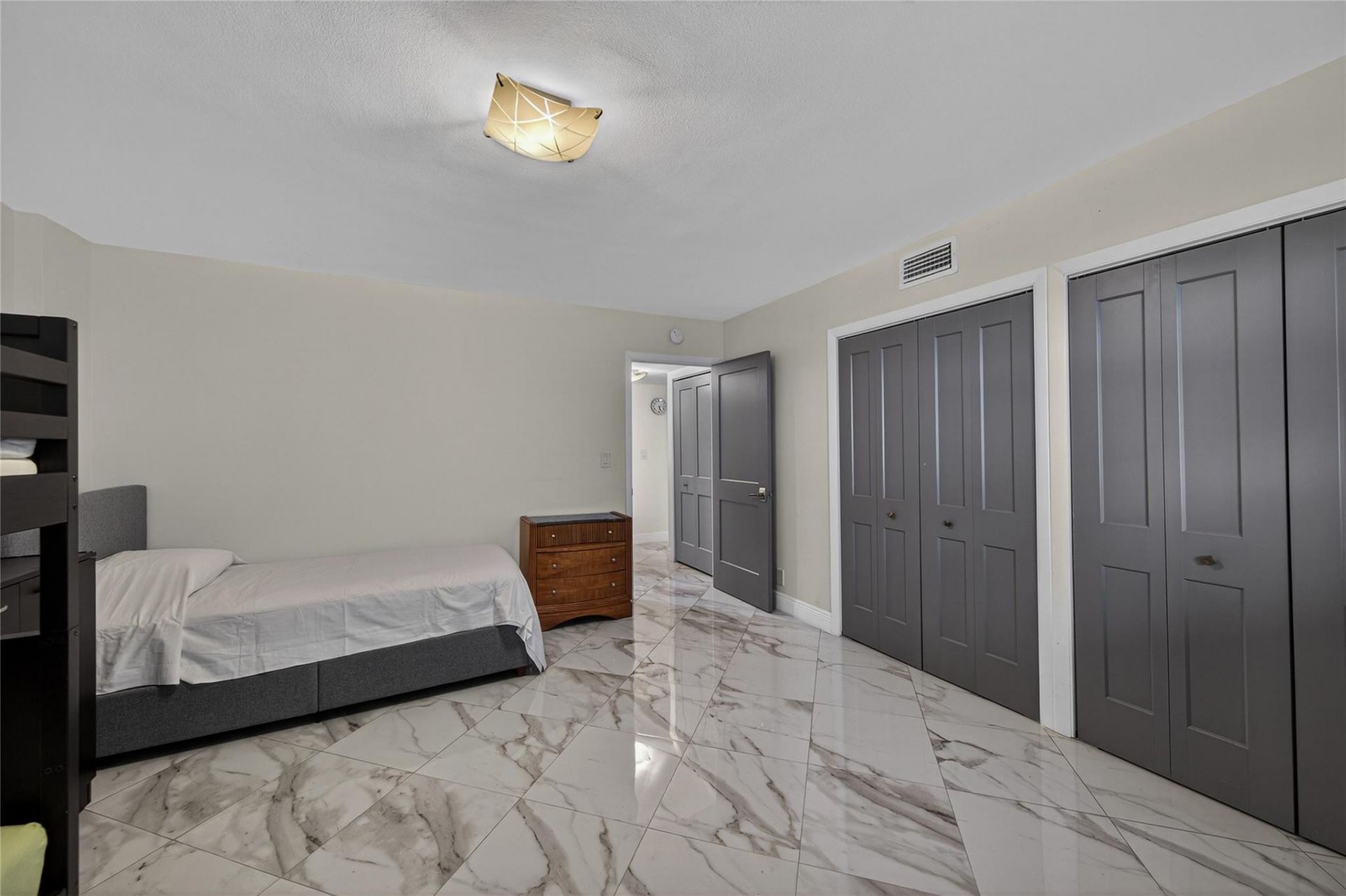 4100 Galt Ocean Drive, Unit 606, Fort Lauderdale, FL 33308 Photo