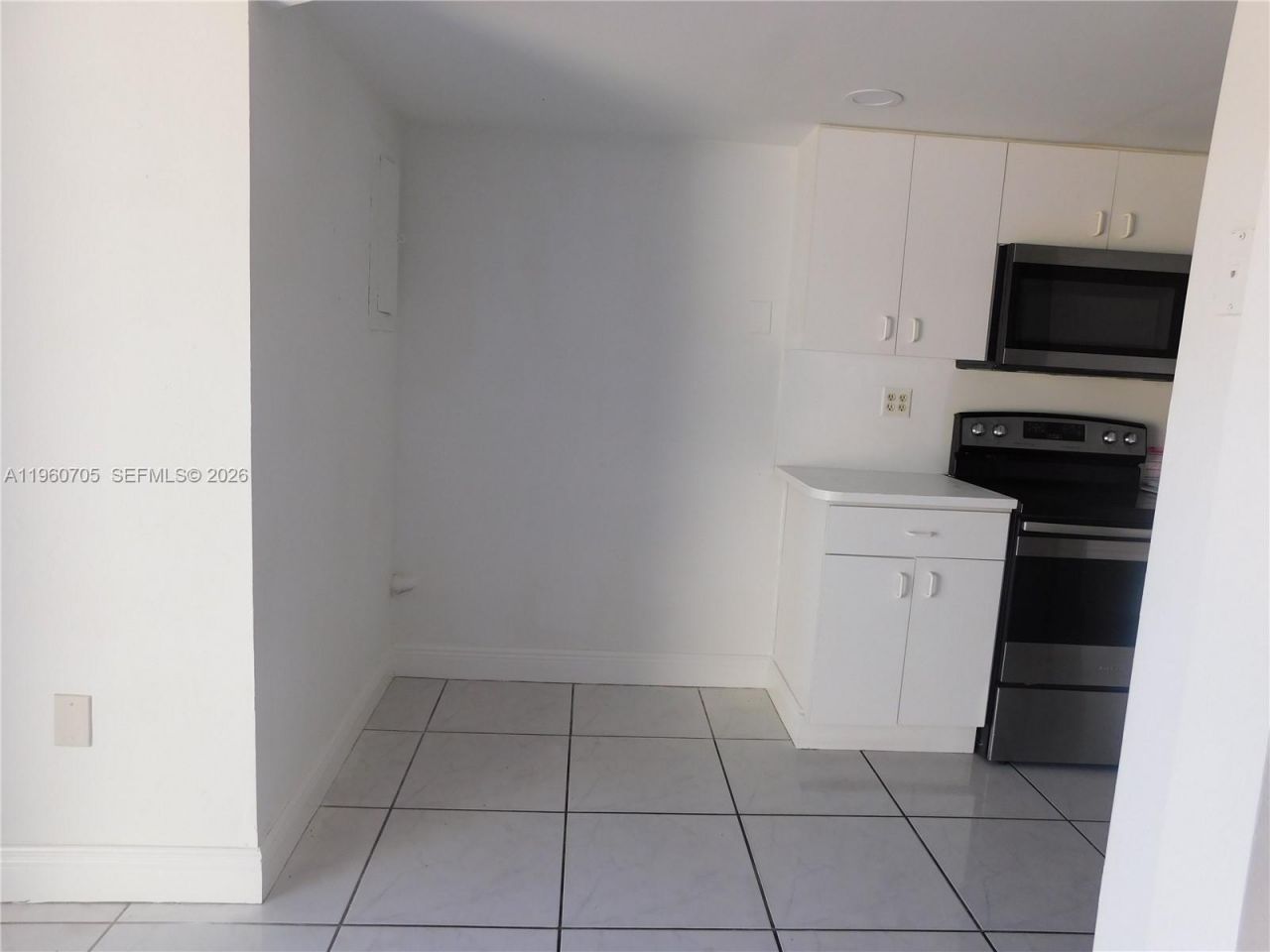 14211 Kendale Lakes Cir, Unit 14211, Miami, FL 33183 Photo