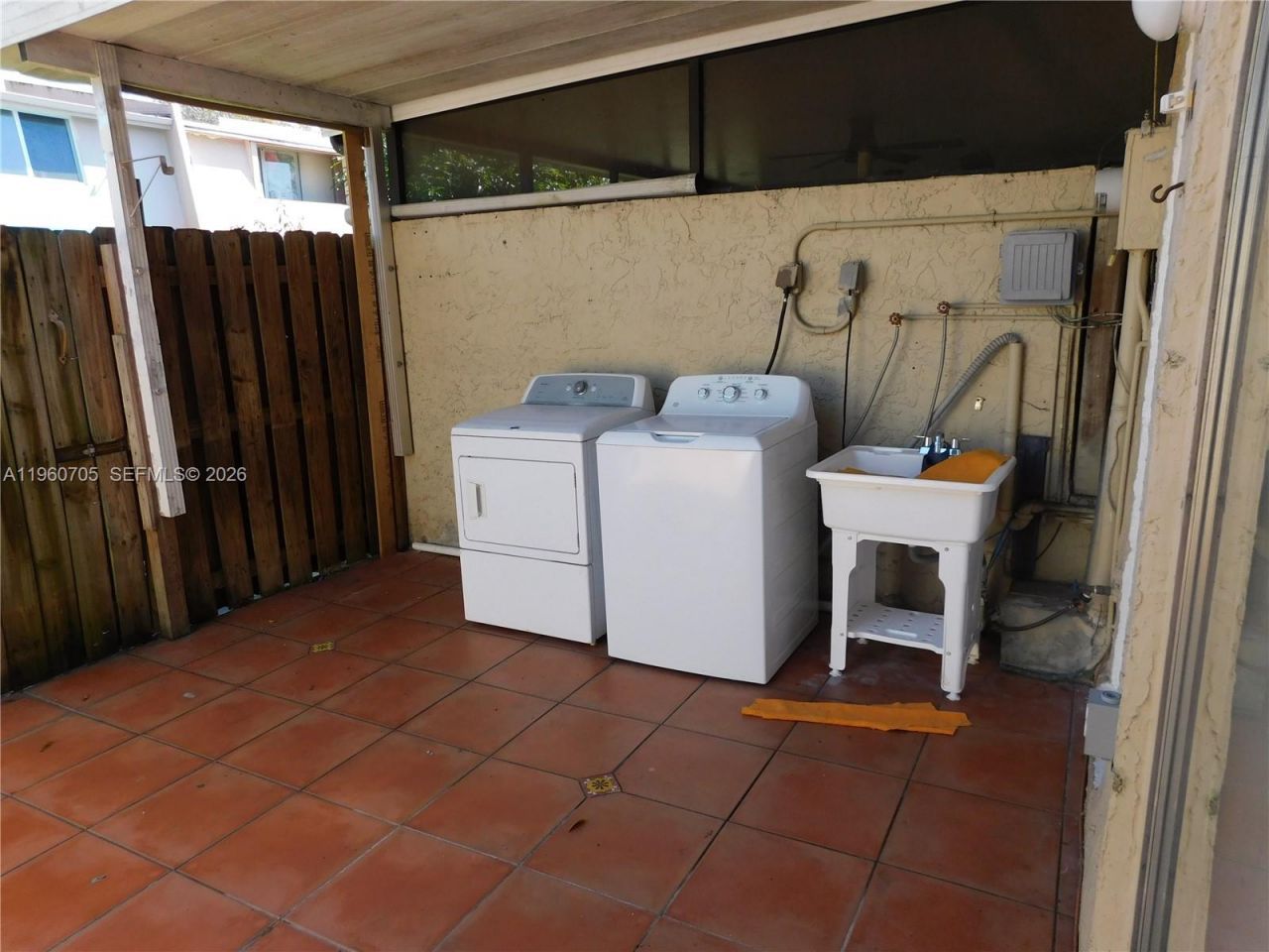 14211 Kendale Lakes Cir, Unit 14211, Miami, FL 33183 Photo