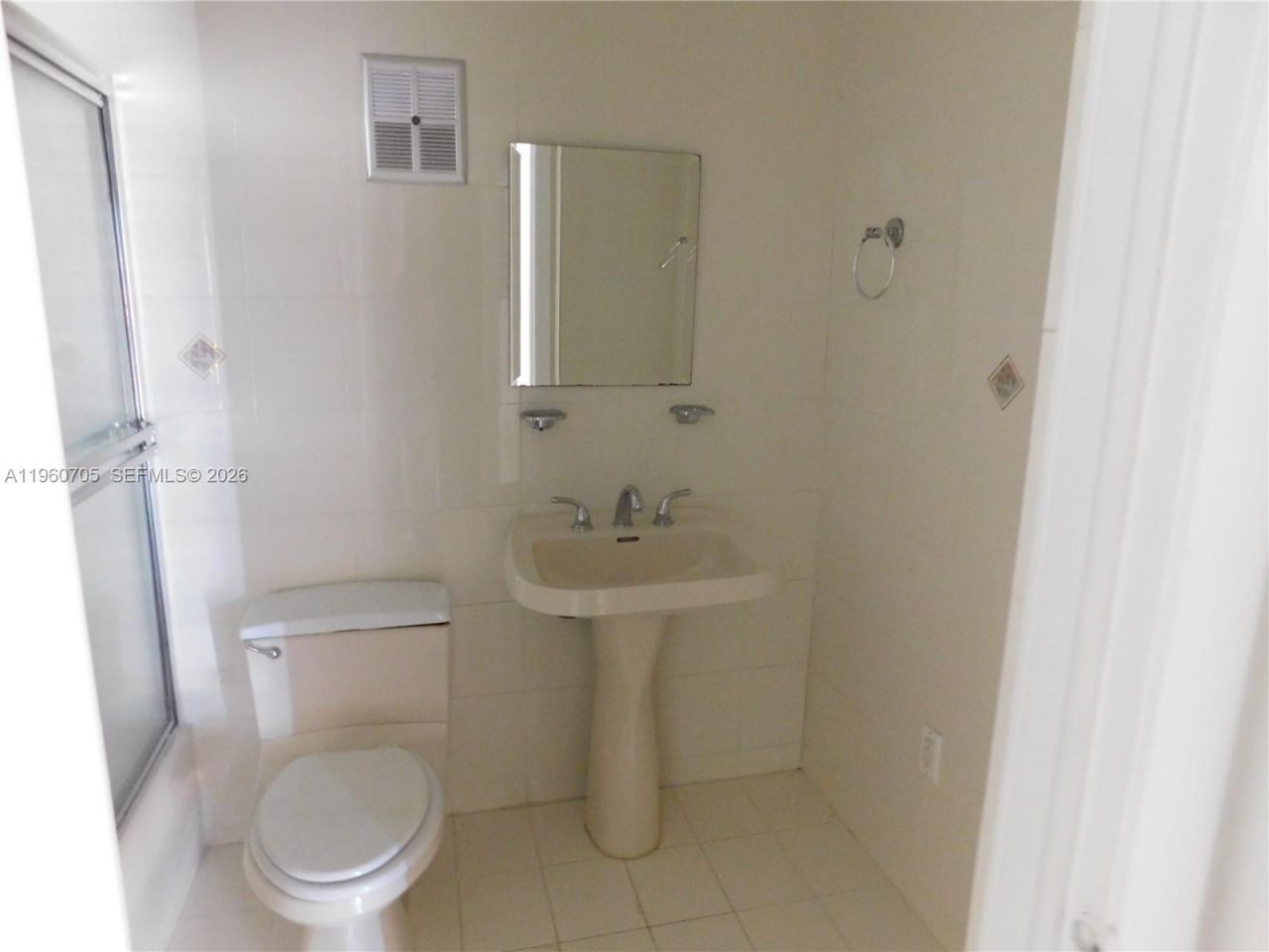 14211 Kendale Lakes Cir, Unit 14211, Miami, FL 33183 Photo