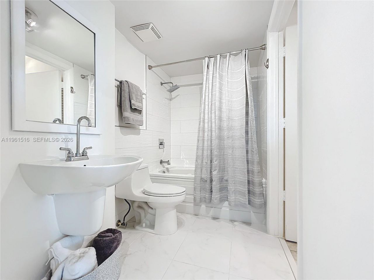 690 SW 1st Ct , Unit 1232, Miami, FL 33130 Photo