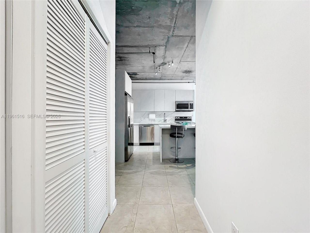 690 SW 1st Ct , Unit 1232, Miami, FL 33130 Photo