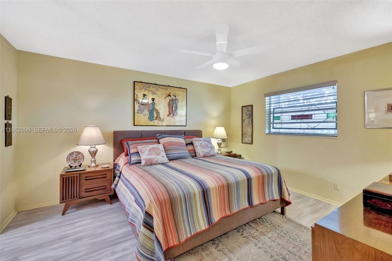 4000 NW 44th Ave, Unit 405, Lauderdale Lakes, FL 33319 Photo