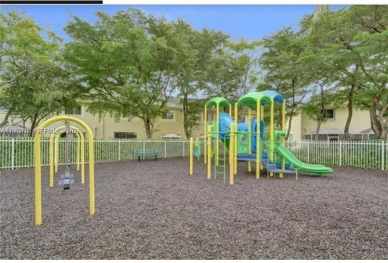 2476 Cordoba Bnd, Unit 2476, Weston, FL 33327 Photo