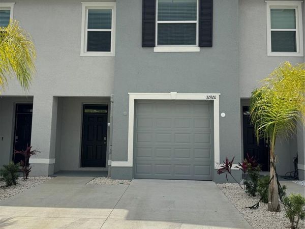 32920 PEZ LANDING LANE, WESLEY CHAPEL, FL 33543