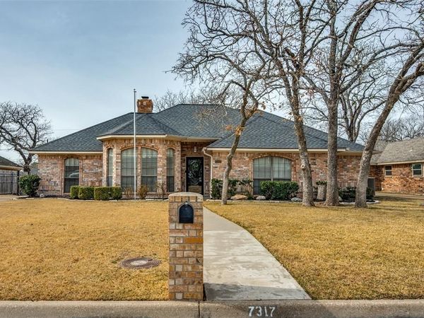 7317 Century Drive, North Richland Hills, TX 76182