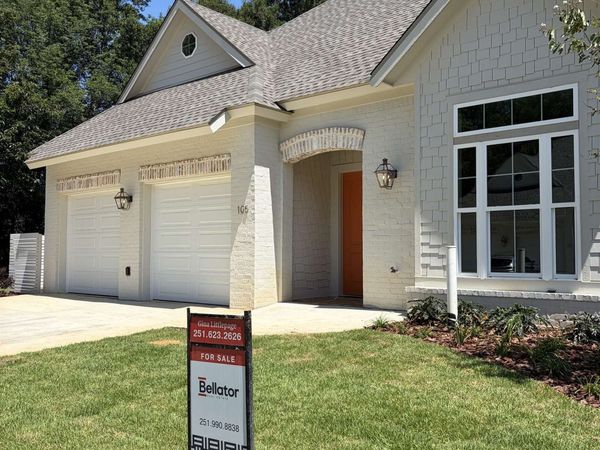 105 Sadie Lane, Unit 105, Fairhope, AL 36532