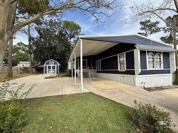 1326 Ridgewood Drive, Lillian, AL 36549