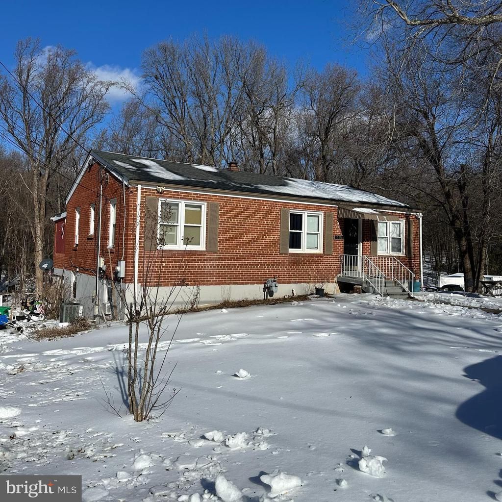1610 Thomas Road, Fort Washington, MD 20744 Main Photo