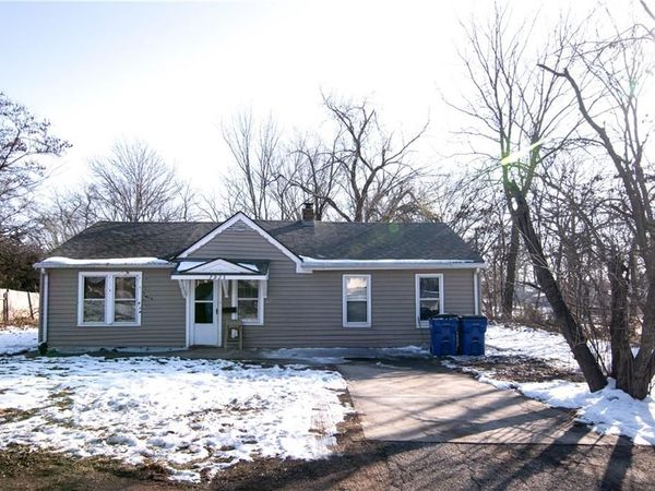 7923 HARRIS Avenue, Raytown, MO 64138