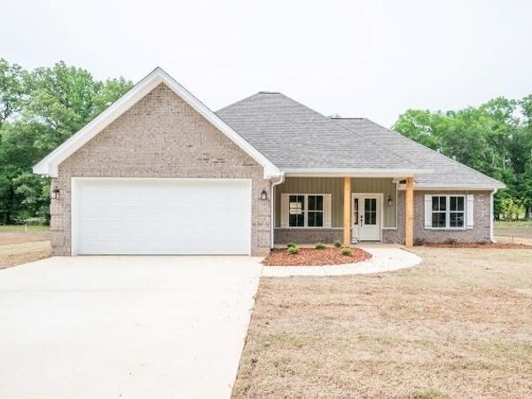 333 Troy Ln, Starkville, MS 39759
