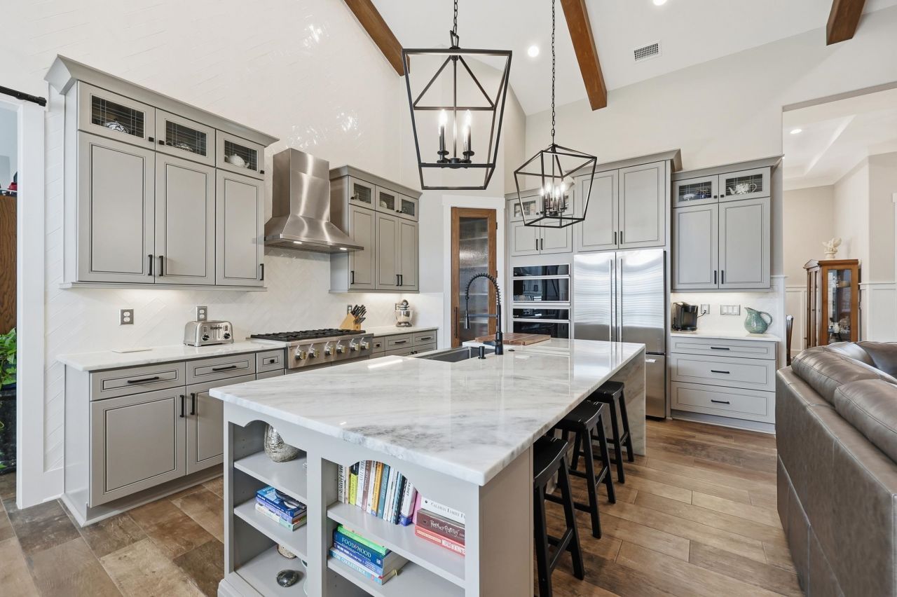 6892 Belancino Blvd. Photo 10