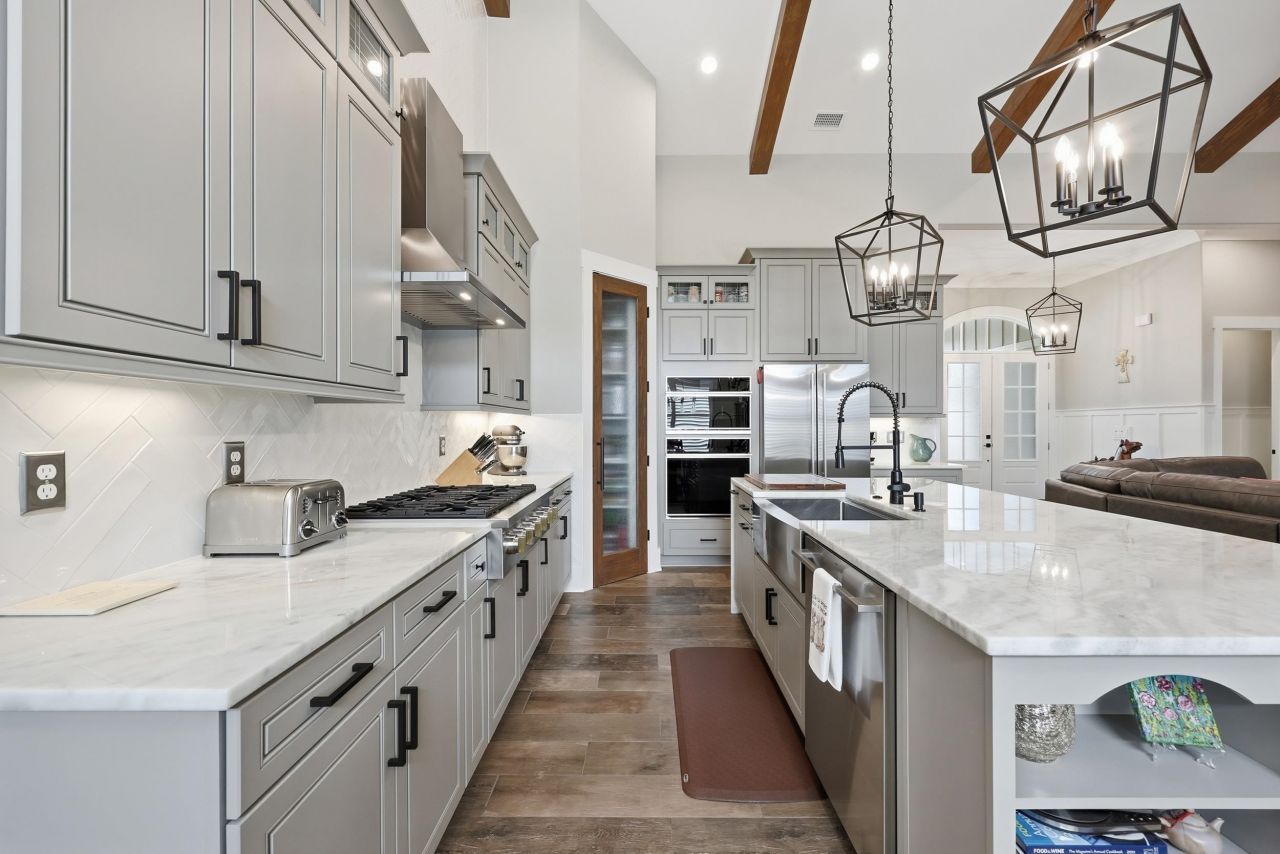 6892 Belancino Blvd. Photo 11