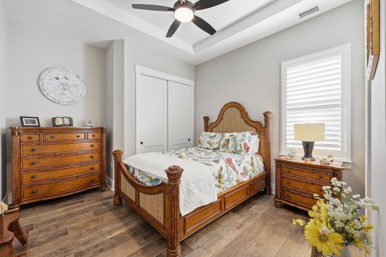 6892 Belancino Blvd. Photo 27