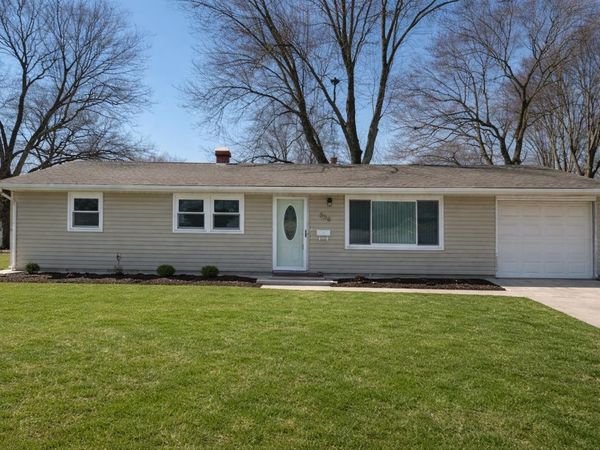 356 Tanglewood Drive, New Haven, IN 46774