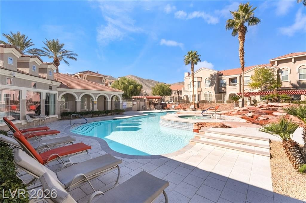 10550 W Alexander Road, Unit 2078, Las Vegas, NV 89129 Main Photo