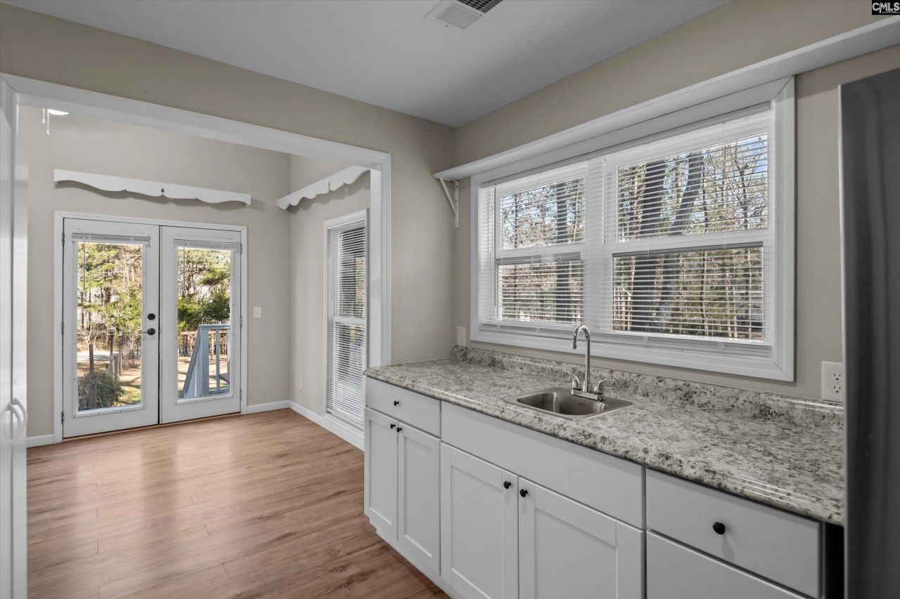 195 Lexington Lane Photo 19