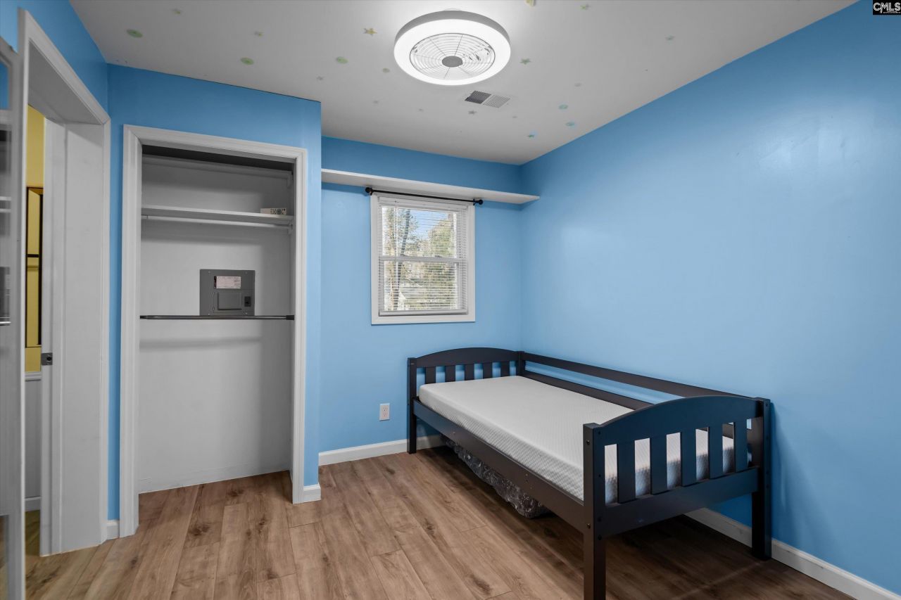 195 Lexington Lane Photo 22