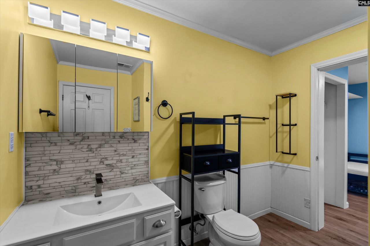 195 Lexington Lane Photo 24